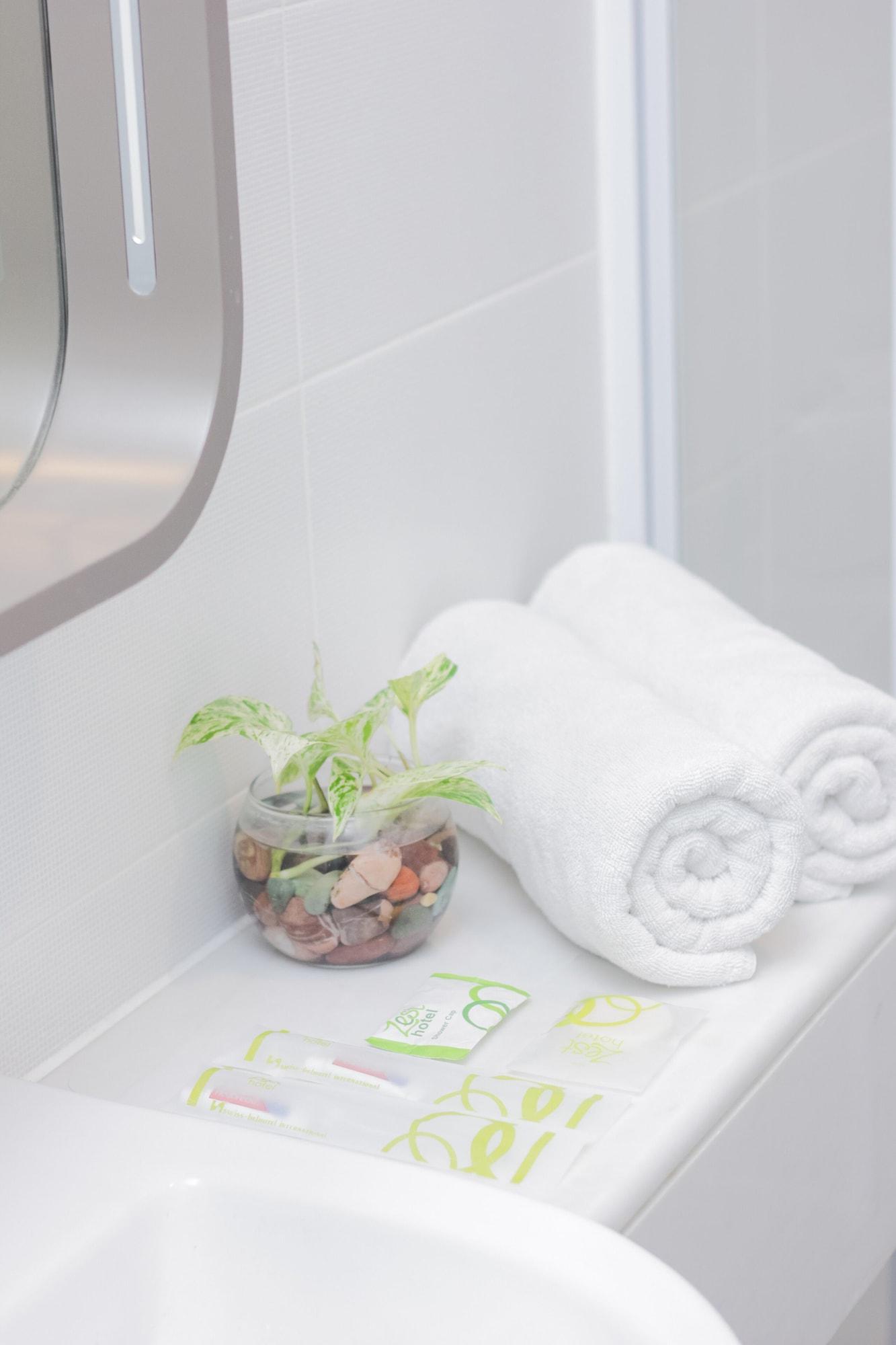 Zest Jemursari By Swiss-Belhotel International Σουραμπάγια Εξωτερικό φωτογραφία